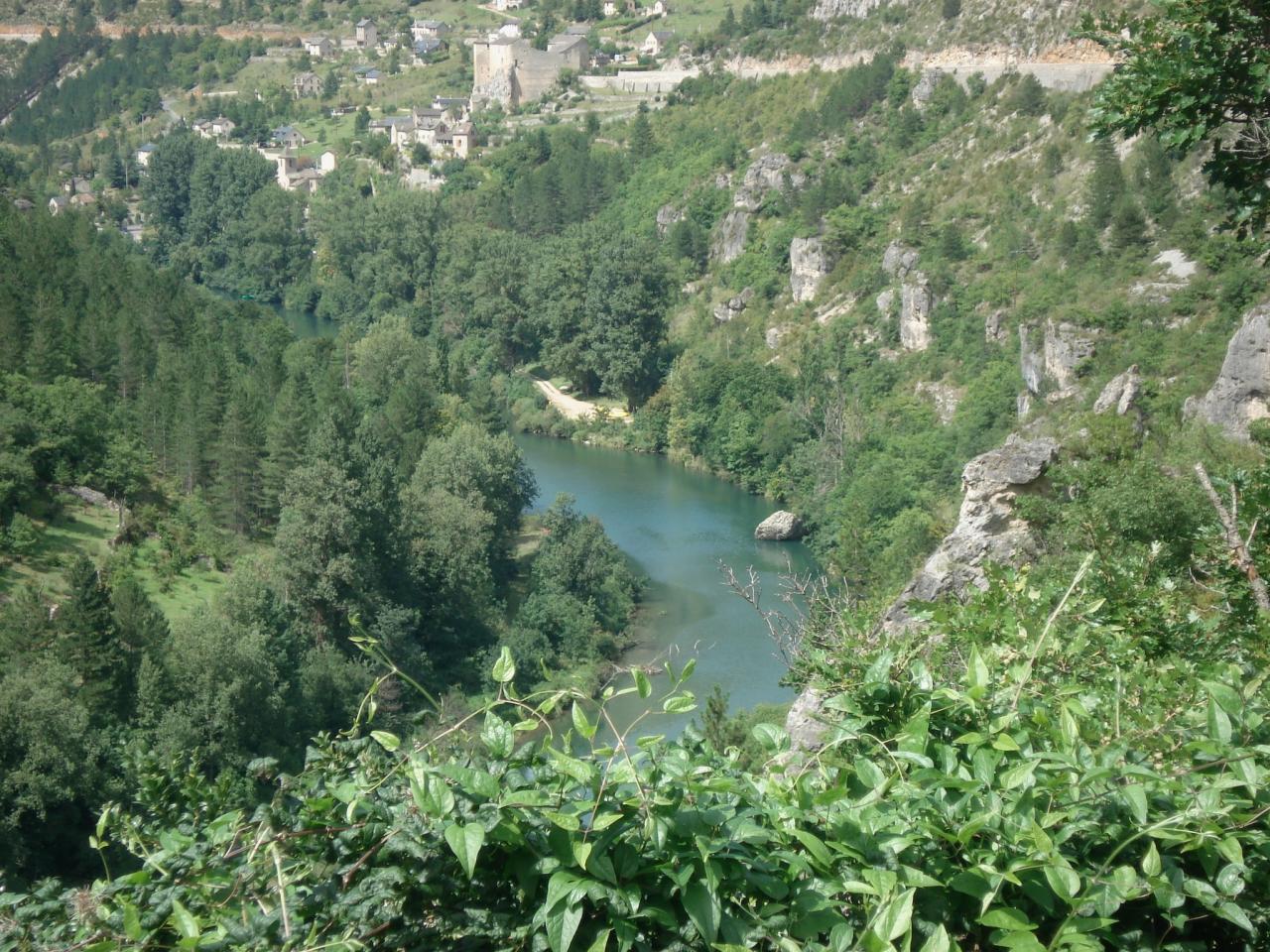 Le Tarn entre Ispagnac et Sainte-Enimie